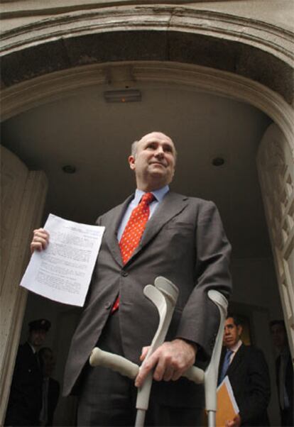 El consejero Fernando Merry del Val a la entrada del Supremo.