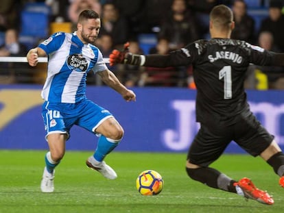 Andone y Asenjo, en un mano a mano.