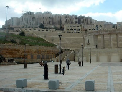 Vista de la ciudad palestina de Rawabi desde el gran anfiteatro del parque.