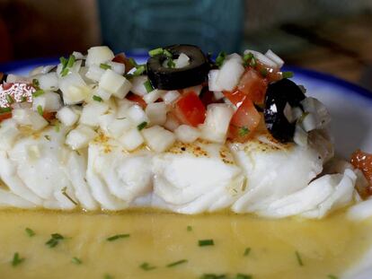 Si estás pensando en casarte con este bacalao, ponte a la cola