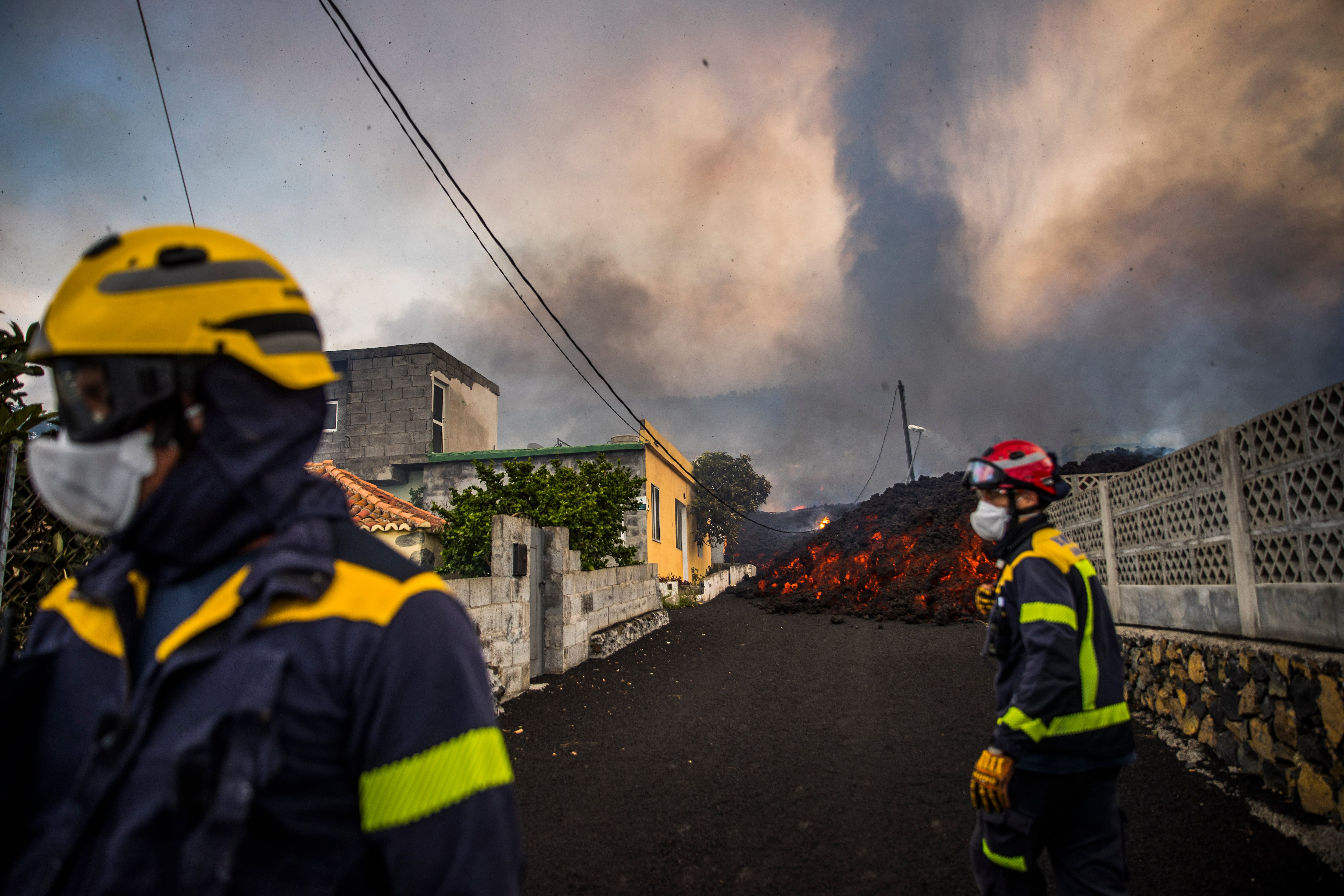 Un estudio pionero muestra las secuelas respiratorias del volcán de La Palma, cinco años después: “Estornudábamos negro”