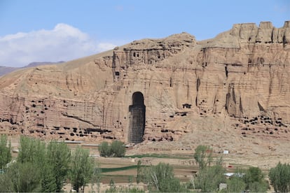 Ruins of the Buddha statue in the Afghan city of Bamiyan, this Saturday. 