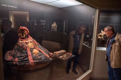 A funeral bundle with human remains at the Museo de América in Madrid, photographed in May 2023.