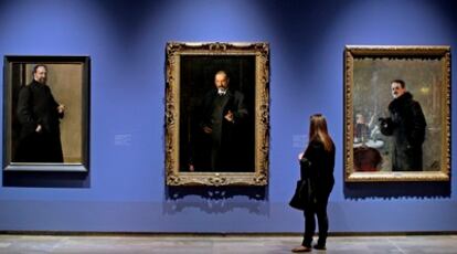 Retratos expuestos en la muestra inaugurada hoy en el Centre del Carme de Valencia.