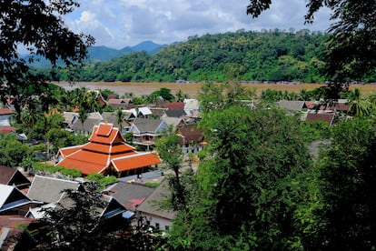 Antigua ciudad de Luang Prabang sobre el río Mekong.