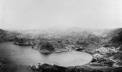 La bahía en 1933 cuando todavía no se habían producido los vertidos de la mina Peñarroya