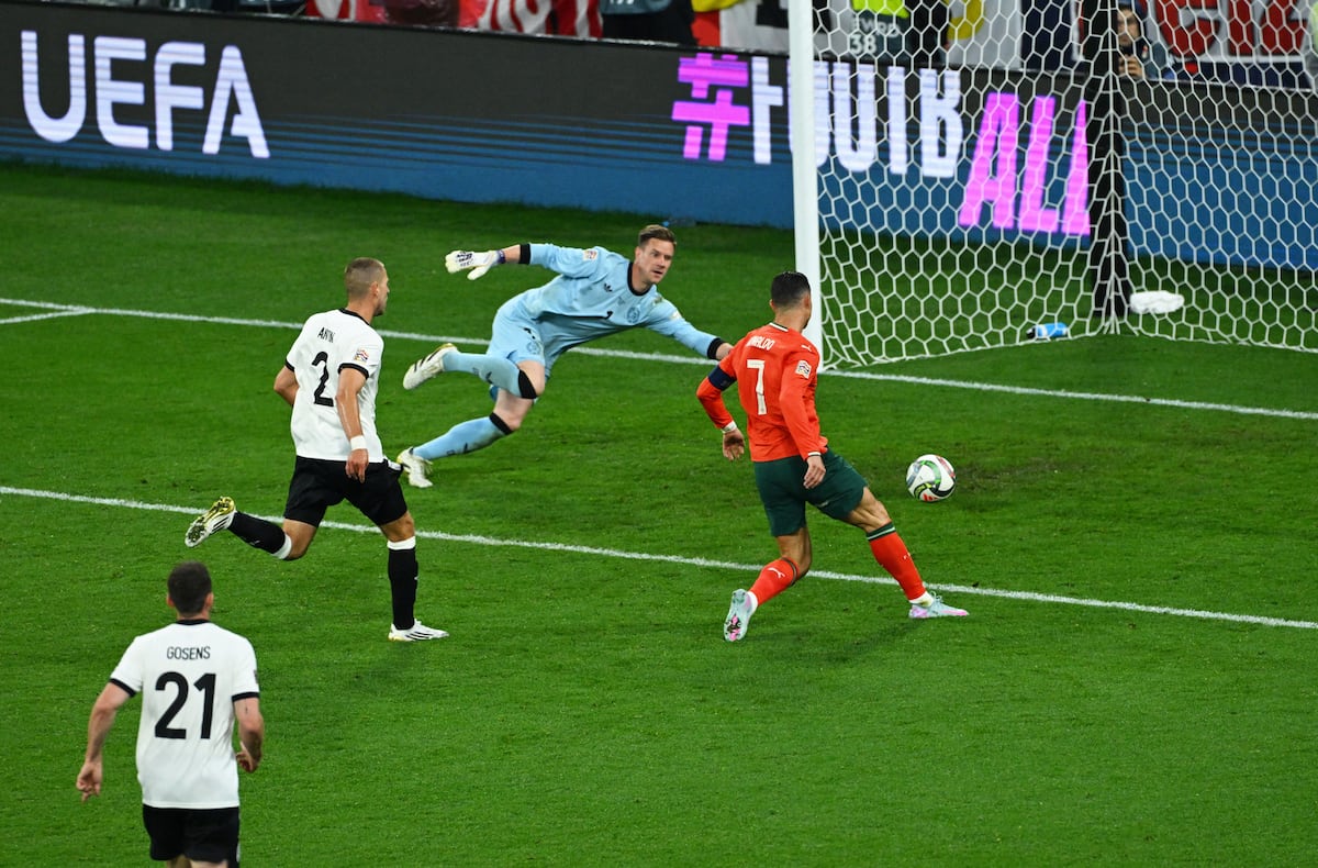 Vitinha rejuvenece a Cristiano y Portugal es finalista de la Nations League