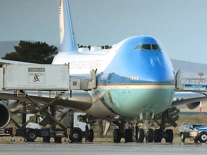 Trump cambió de avión en secreto tras la cumbre de la OTAN en Turquía oculto en un contenedor de ‘catering’ por una amenaza de Irán