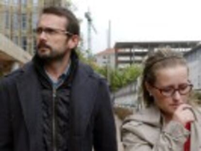 Pais mantinham uma batalha com médicos para deixar que sua filha, que tem uma doença irreversível, morresse “com dignidade”