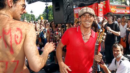 Manu Chao em um show para o Movimento 15-M, em Barcelona - © Carles Ribas