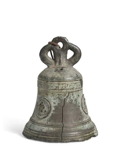 La campana de bronce italiana, del siglo XV o XVI, propiedad de Marianne Ihlen y Leonard Cohen, que decoraba la casa de ambos.