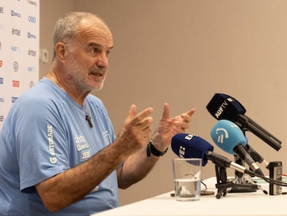 Marcelo Bielsa, durante una rueda de prensa, este viernes en San Sebastián.