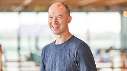 El responsable de negocio de Google DeepMind, Colin Murdoch, en las oficinas londinenses de la compañía.