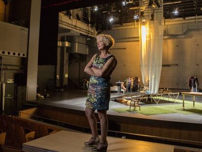La nova directora de l'Institut del Teatre s'ha trobat, diu, "una institució pesant, poc flexible, encartonada, enfosquida".