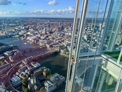 El centro de Londres y el río Támisis vistos desde los alto de The Shard.