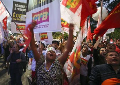 Una manifestación contra la reforma de las pensiones en São Paulo el 22 de marzo.