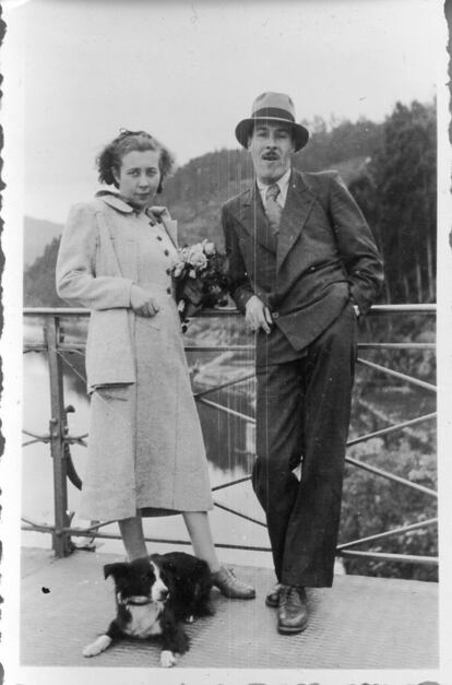 La escritora judía Ilse Losa y su marido, el arquitecto Armenio Losa, en Portugal en una fecha sin datar.