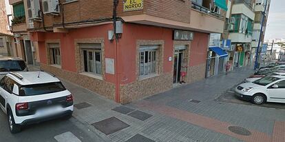 Imagen del local de Badajoz, en el que se ha producido el suceso.