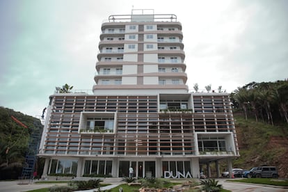 Torre Duna es una Zona de Empleo y Desarrollo Económico, una zona libre de impuestos con una gobernanza propia en Roatán (Honduras).