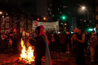 Protesta por el asesinato de Sara Millerey, en Bogotá, el 9 de abril.