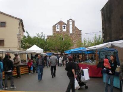 Imatge d'arxiu d'una fira al poble.