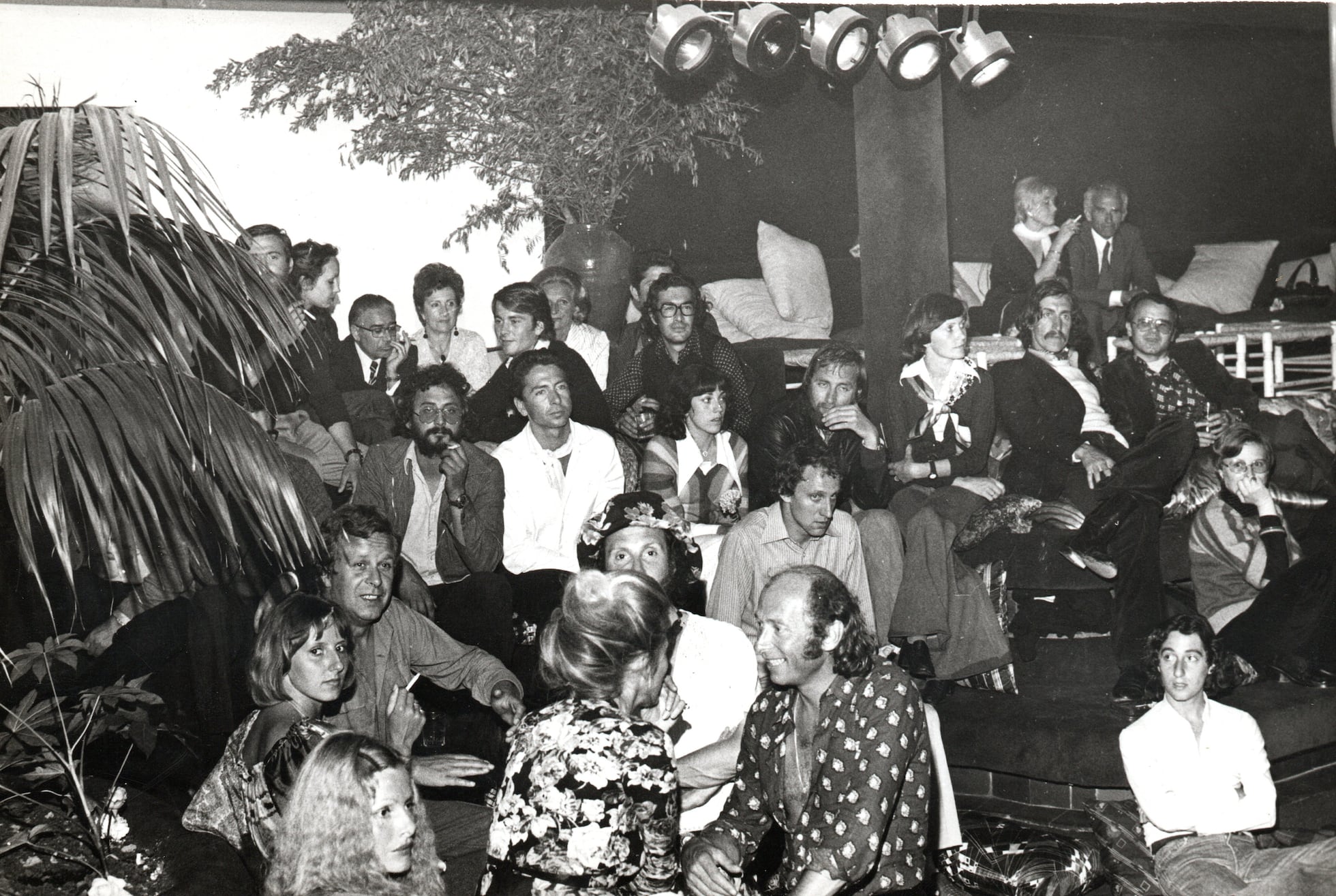 Radiograf a De Los 50 A os De Pacha Ibiza hippies Estrellas De Cine radiograf-a-de-los-50-a-os-de-pacha-ibiza-hippies-estrellas-de-cine