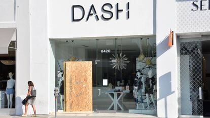 Exterior de la tienda de las hermanas Kardashian en Los Ángeles.