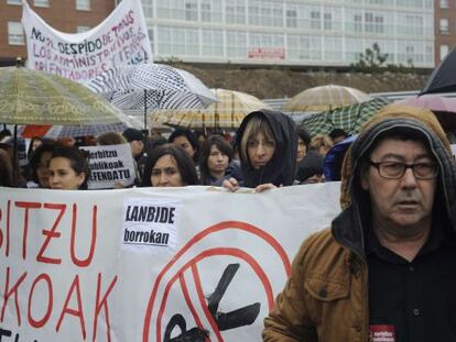Protesta de trabajadores de Lanbide, en Vitoria.
