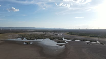La Presa el Tulillo, ubicada en el ejido de Hipólito, Coahuila, en extrema sequía. En una fotografía de 2022.