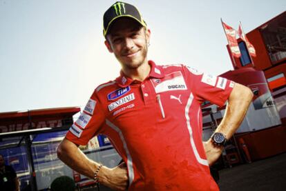 Valentino Rossi, en el circuito de Alcañiz, antes de la entrevista.