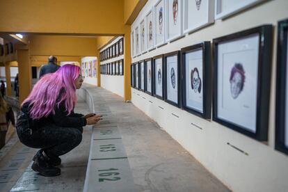 Desde sus inicios, la feria ha estado en lugares atípicos: en una enorme fábrica de textiles en Puente Aranda, en el suroccidente de Bogotá, alejada de los distritos artísticos; o en el abandonado Hospital San Juan de Dios.