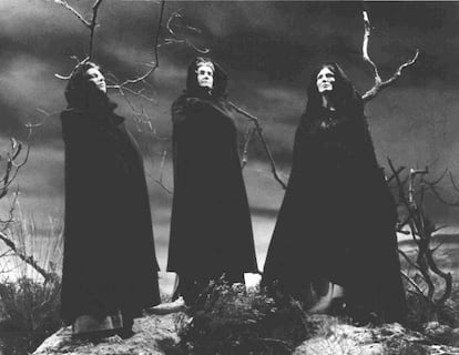 Las brujas de 'Macbeth', en una producción teatral.