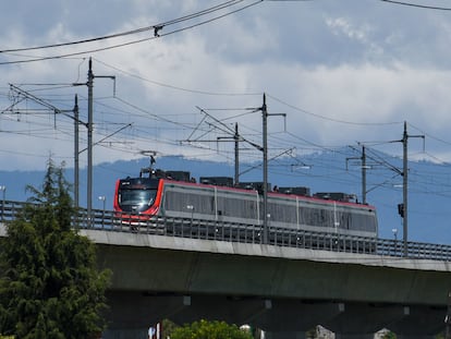 El Tren Interurbano México-Toluca durante un recorrido de prueba, el pasado 18 de julio.