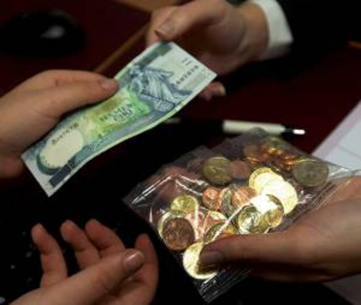 Hacienda recaudó 11.517 millones por la lucha contra el fraude en 2012 ...