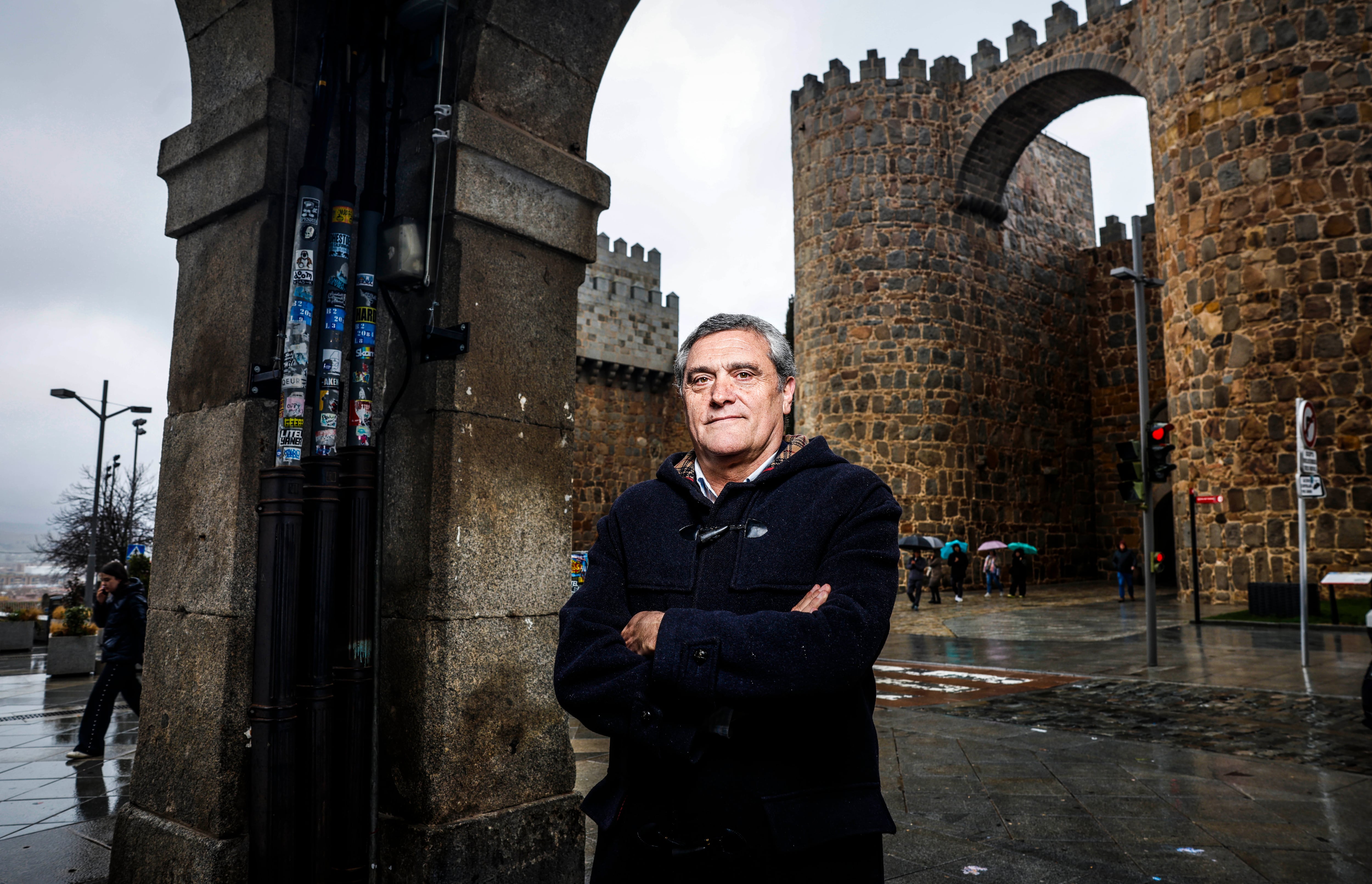 Pedro Pascual, candidato a las elecciones de Castilla y León por Por Ávila, en la capital abulense.