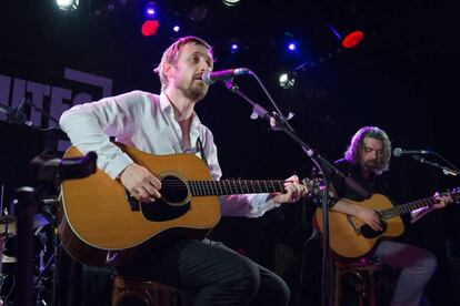 Neil Hannon, durante una actuación este septiembre en París.