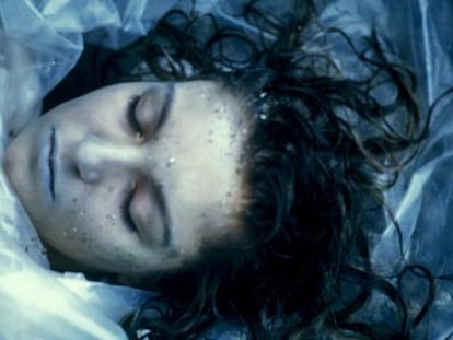 La actriz Sheryl Lee en su personaje de Laura Palmer en 'Twin Peaks'