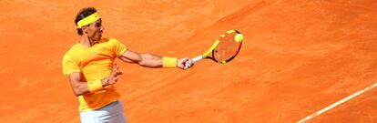 Nadal, durante el partido contra Dzumhur en Roma.