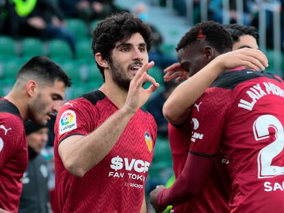 Guedes celebra su gol en el Elche-Valencia (0-1) disputado este sábado en el Martínez Valero.