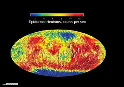 Mapa global de los neutrones de Marte, en el que la zona azul indica el hidrógeno.