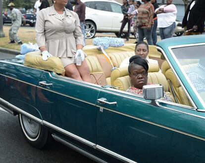 Desfile de cadillac en Tremé (Nueva Orleans). 