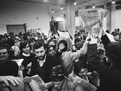 Una de las primeras tiradas de EL PAÍS en 1976.