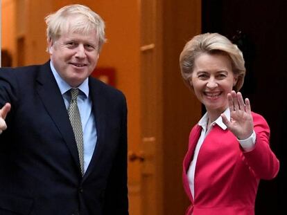 El primer ministro británico,tBoris Johnson,y la presidenta de la Comunidad Europea, Ursula von der Leyen, en una foto de archivo.