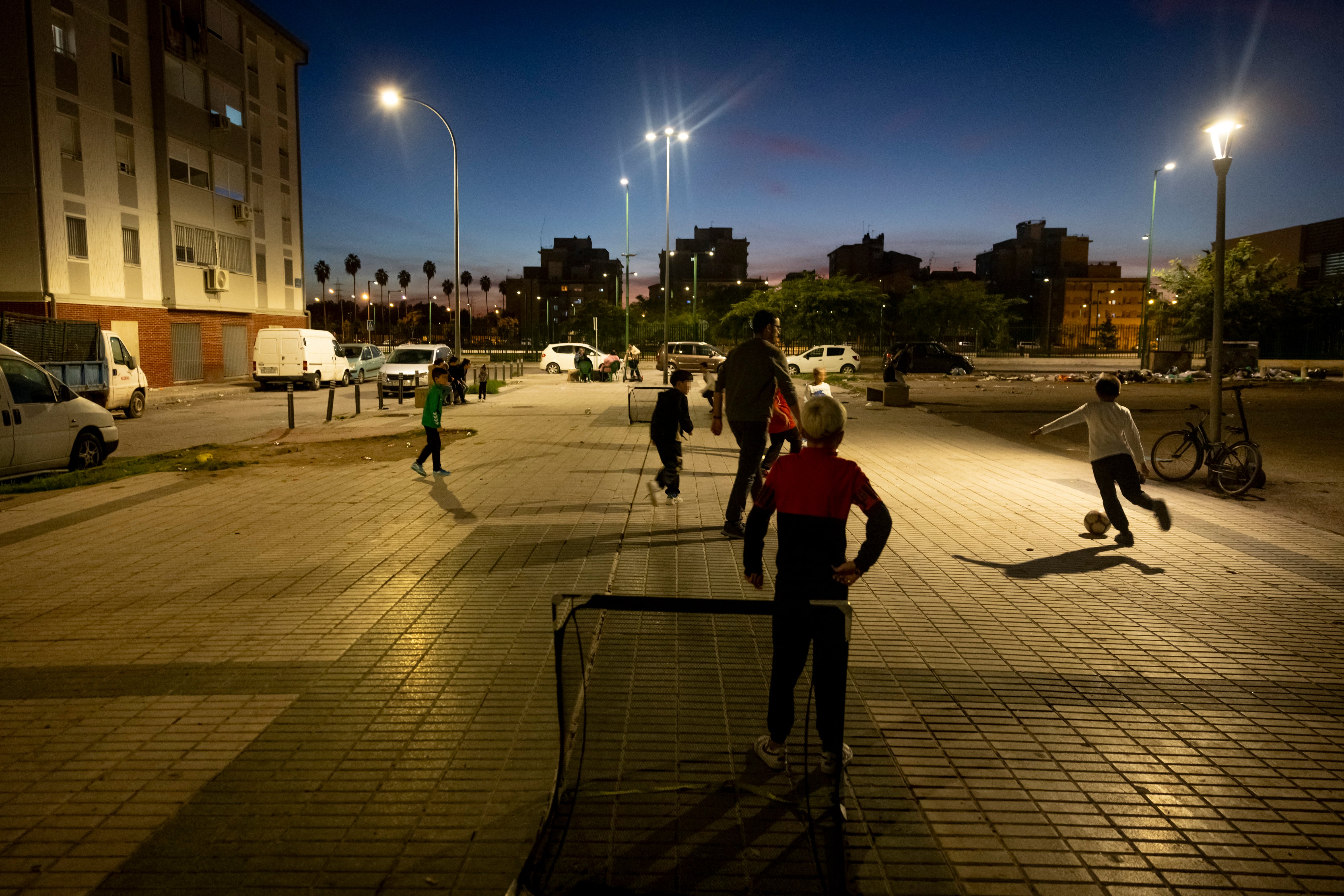 El barrio de las 3.000 viviendas: el “trastero” de Sevilla que cada año está peor