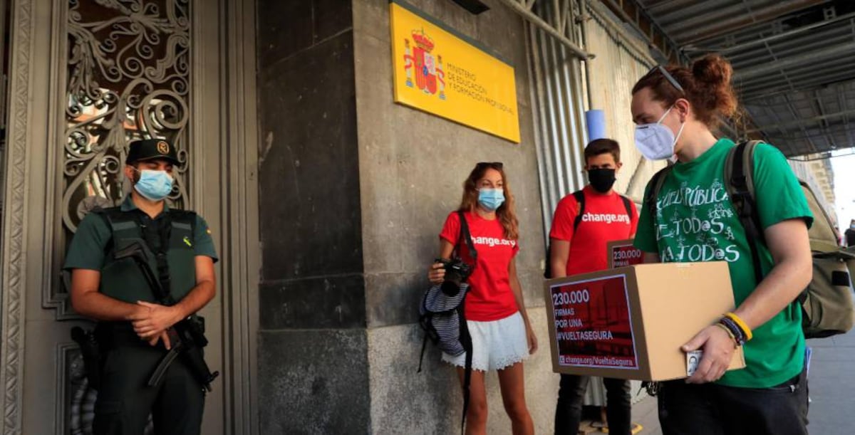 La huelga del profesorado en Madrid se aplaza al 22 y 23 de septiembre ...