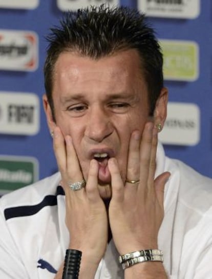 Cassano, durante la rueda de prensa