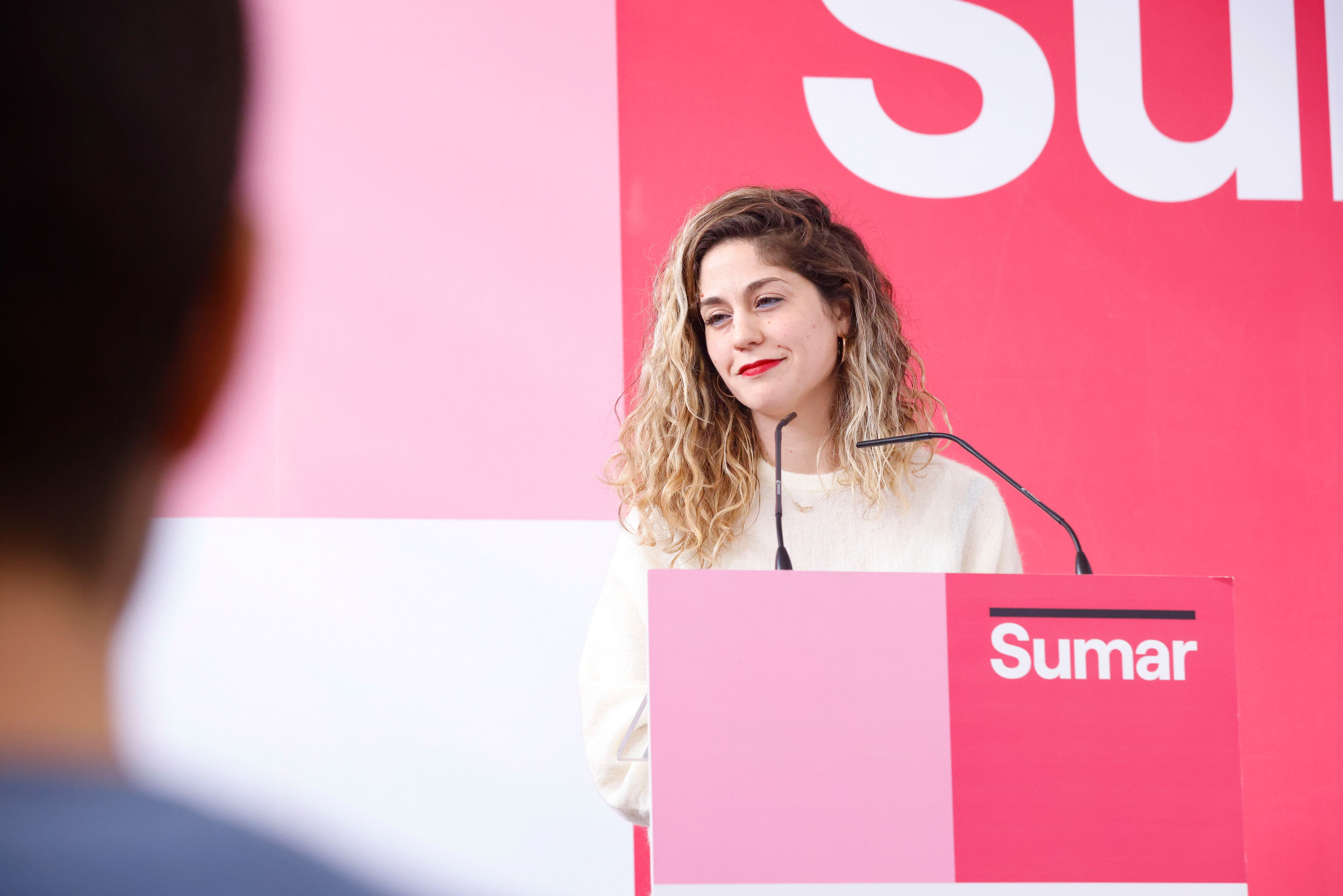 Sumar contraprograma la cumbre ultra y defiende en el Congreso blindar el aborto en la Constitución