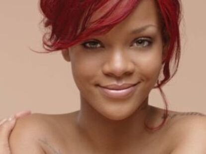 La cantante Rihanna, en un anuncio publicitario de Nivea