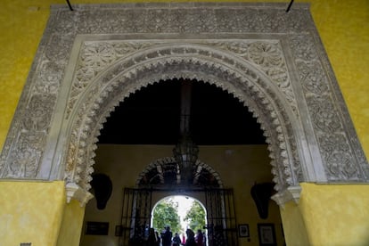 Las Dueñas, junto a la Casa de Pilatos y el Ayuntamiento de Sevilla, fueron las primeras construcciones renacentistas de la ciudad.