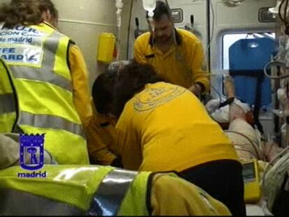 Un panadero herido de bala en una pierna al forcejear con un atracador